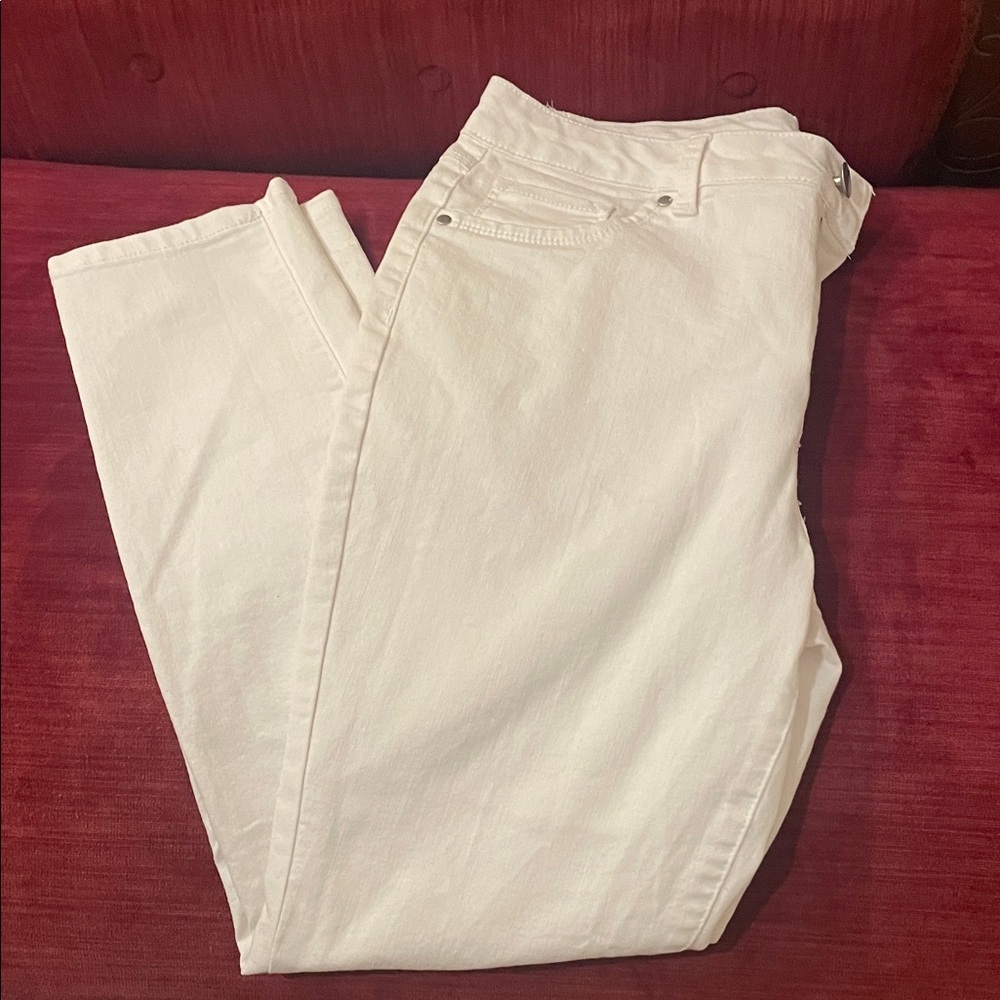 d. jeans Women's Off-White Straight Leg Jeans